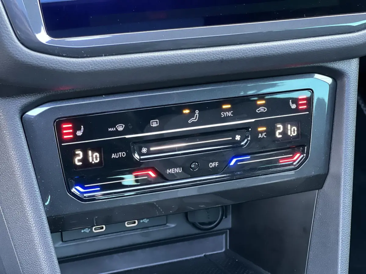 1.5 TSI 3 X R-Line |360Camera|HarmanKardon|Stuurverw.|Keyless|Pano|