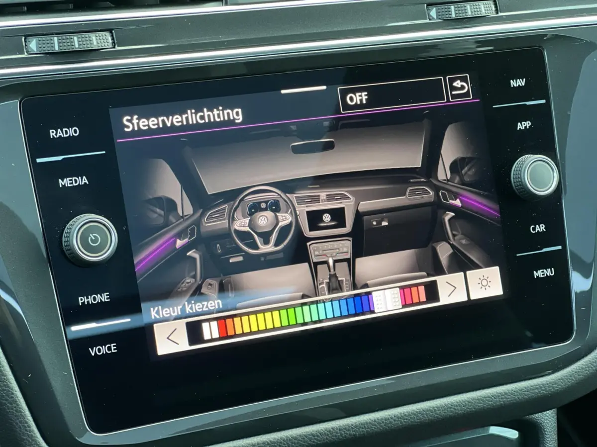 1.5 TSI 3 X R-Line |360Camera|HarmanKardon|Stuurverw.|Keyless|Pano|