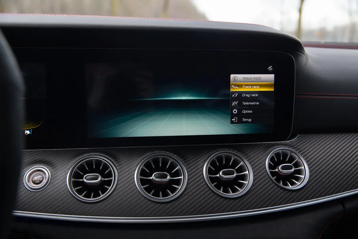 AMG 63 S 4MATIC+ Edition 1 , Schaalstoelen, Keramisch, 4-wielsturing, Burmester, Carbon