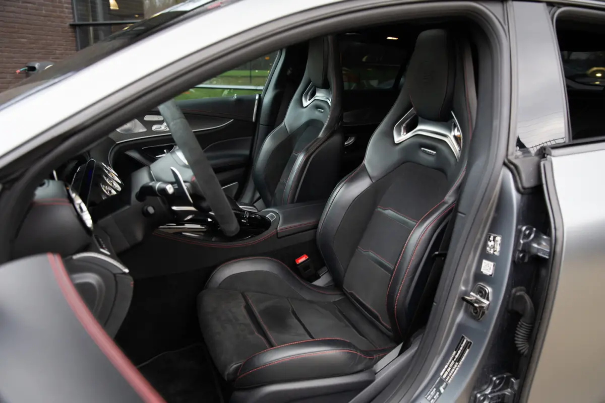AMG 63 S 4MATIC+ Edition 1 , Schaalstoelen, Keramisch, 4-wielsturing, Burmester, Carbon