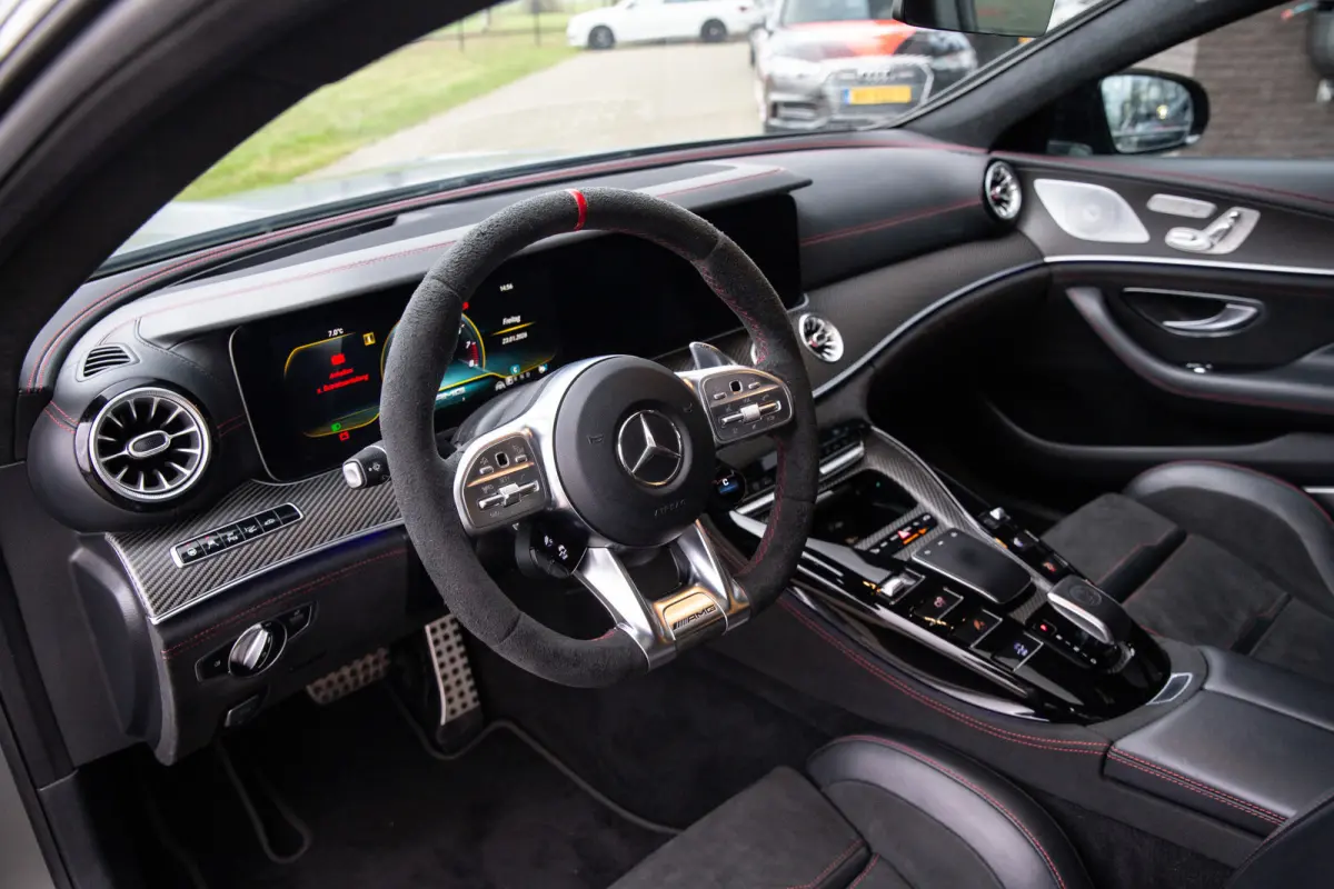AMG 63 S 4MATIC+ Edition 1 , Schaalstoelen, Keramisch, 4-wielsturing, Burmester, Carbon
