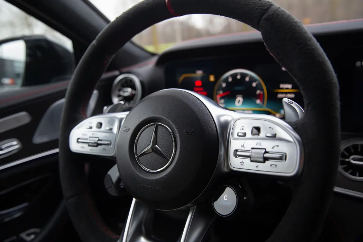 AMG 63 S 4MATIC+ Edition 1 , Schaalstoelen, Keramisch, 4-wielsturing, Burmester, Carbon