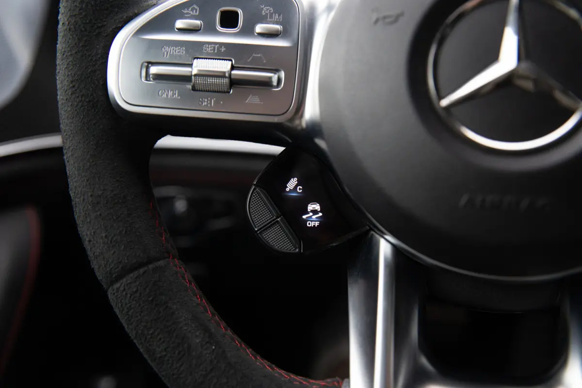 AMG 63 S 4MATIC+ Edition 1 , Schaalstoelen, Keramisch, 4-wielsturing, Burmester, Carbon