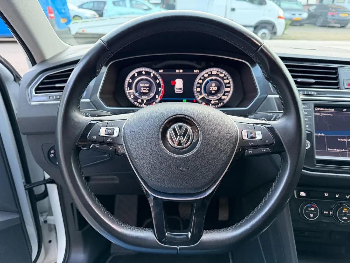1.4 TSI DSG LED ACC Pano Camera Carplay