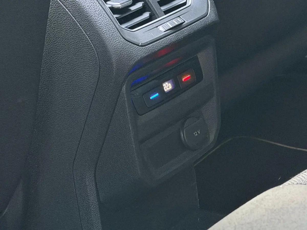 1.4 TSI DSG LED ACC Pano Camera Carplay