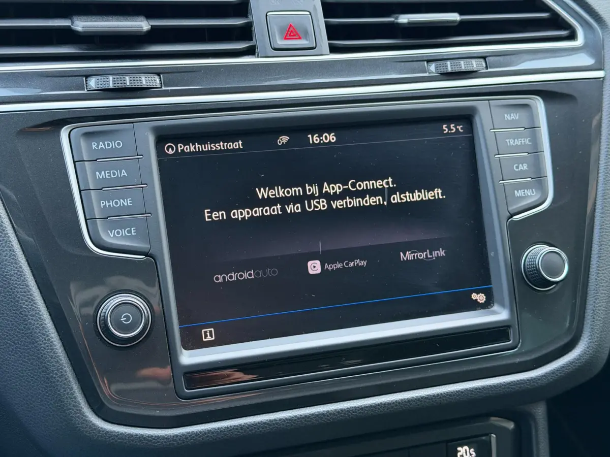 1.4 TSI DSG LED ACC Pano Camera Carplay