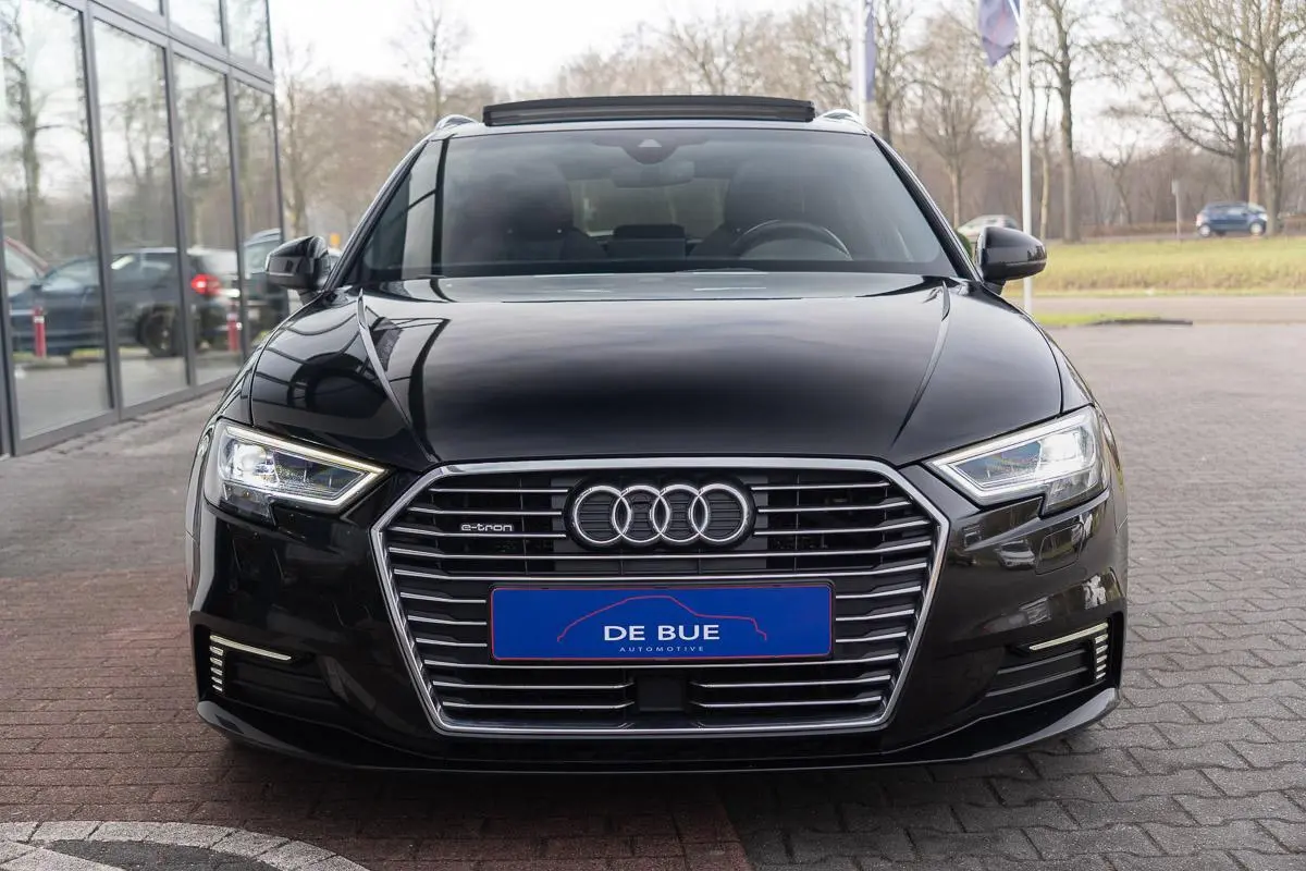 40 1.4 E-tron|S-Line Sport|2e Eig|Virtual|LED|Panoramadak|Bang & Olufsen|CarPlay|Trekhaak|Massage|Stoelverwarming|Full Option|Dealer Onderhouden
