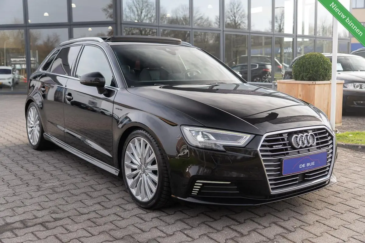 40 1.4 E-tron|S-Line Sport|2e Eig|Virtual|LED|Panoramadak|Bang & Olufsen|CarPlay|Trekhaak|Massage|Stoelverwarming|Full Option|Dealer Onderhouden