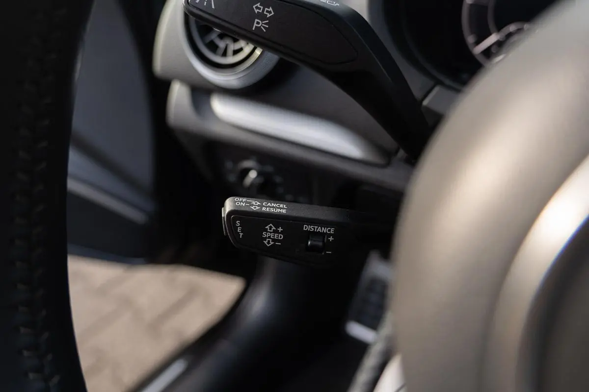 40 1.4 E-tron|S-Line Sport|2e Eig|Virtual|LED|Panoramadak|Bang & Olufsen|CarPlay|Trekhaak|Massage|Stoelverwarming|Full Option|Dealer Onderhouden