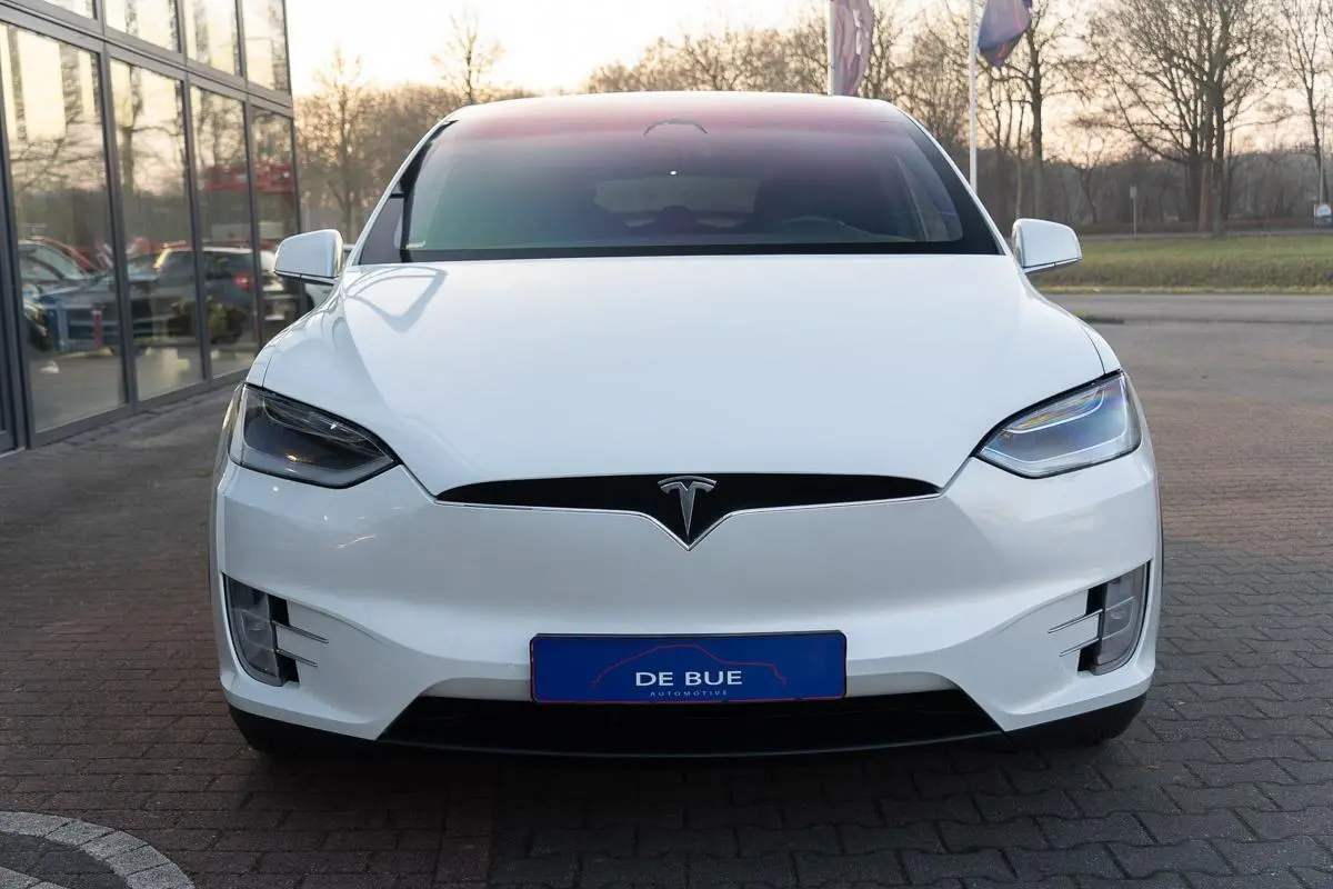 100D|1ste Eig|Org NL NAP|AutoPilot|Trekhaak|Luchtvering|Soft-Close|Panoramadak|Nieuwe Accu|Dealer Onderhouden
