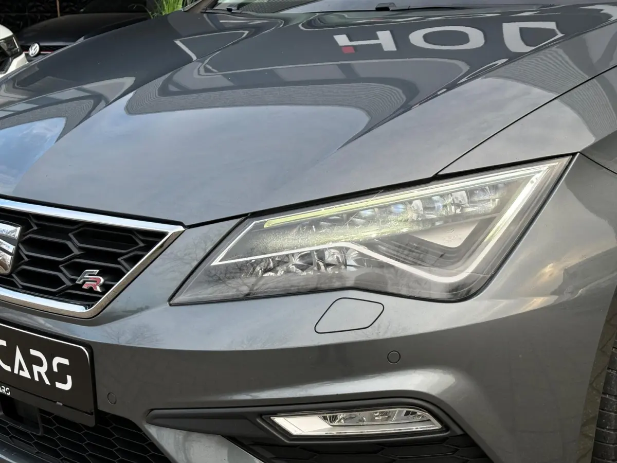 1.5 TSI FR | PANO | CARPLAY | KEYLESS | LED | NAVI |
