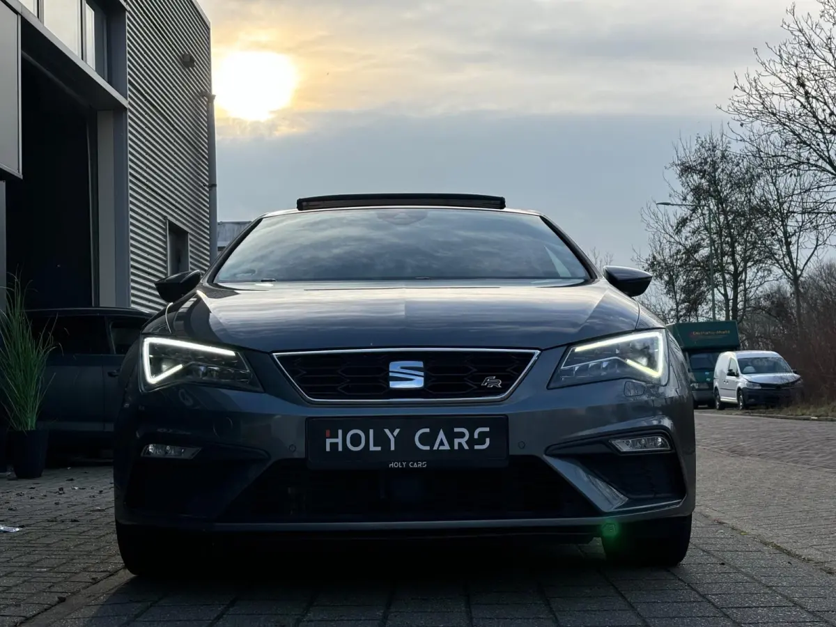 1.5 TSI FR | PANO | CARPLAY | KEYLESS | LED | NAVI |