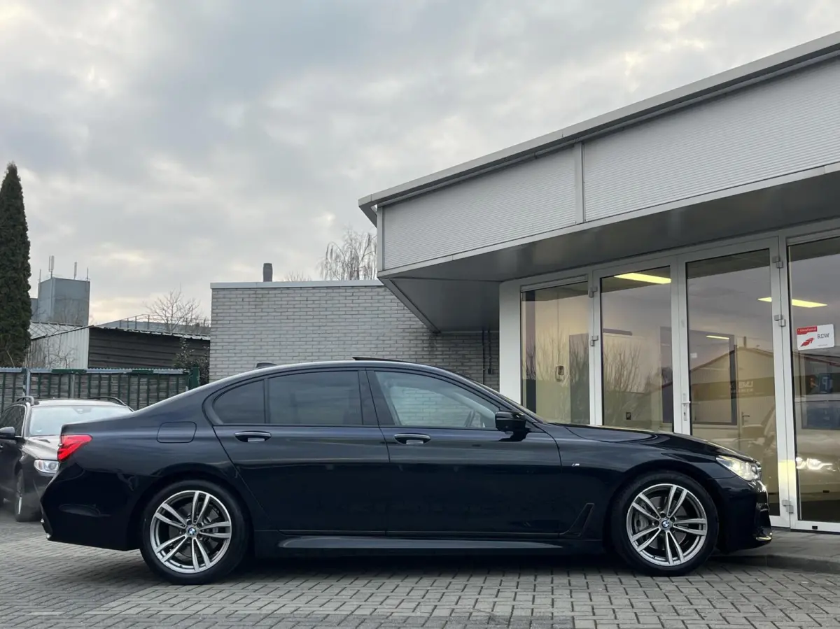 740i M-SPORT ZEER COMPLEET! MASSAGE+SUNROOF+ACC