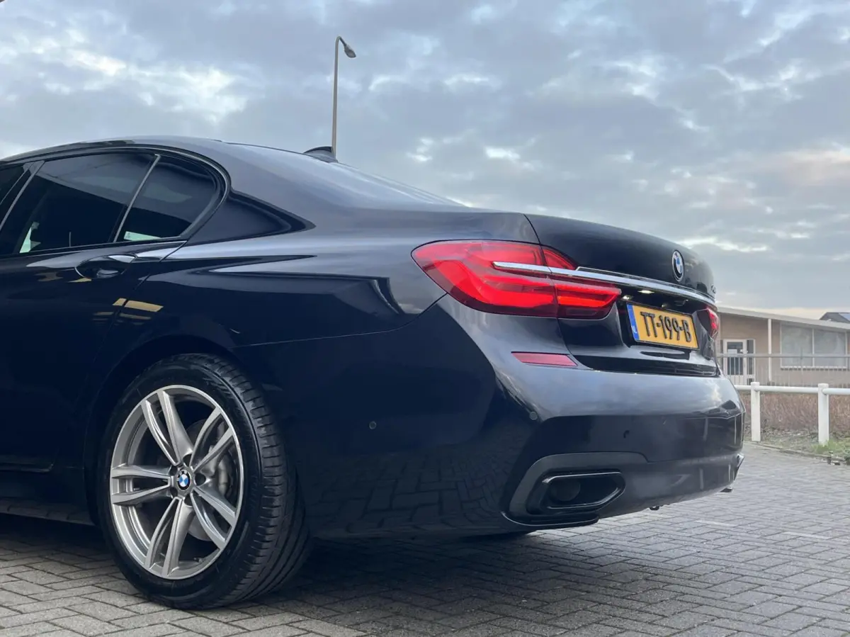 740i M-SPORT ZEER COMPLEET! MASSAGE+SUNROOF+ACC