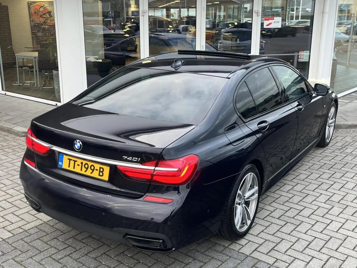 740i M-SPORT ZEER COMPLEET! MASSAGE+SUNROOF+ACC