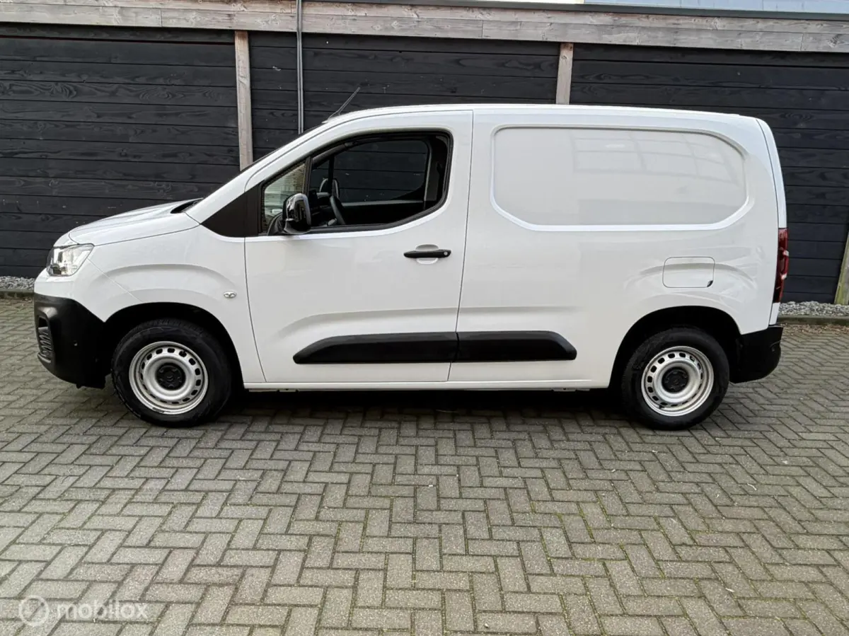 bestel 1.5 BlueHDi 100 PK Airco / Carplay / Trekhaak / 36.350 KM!!!