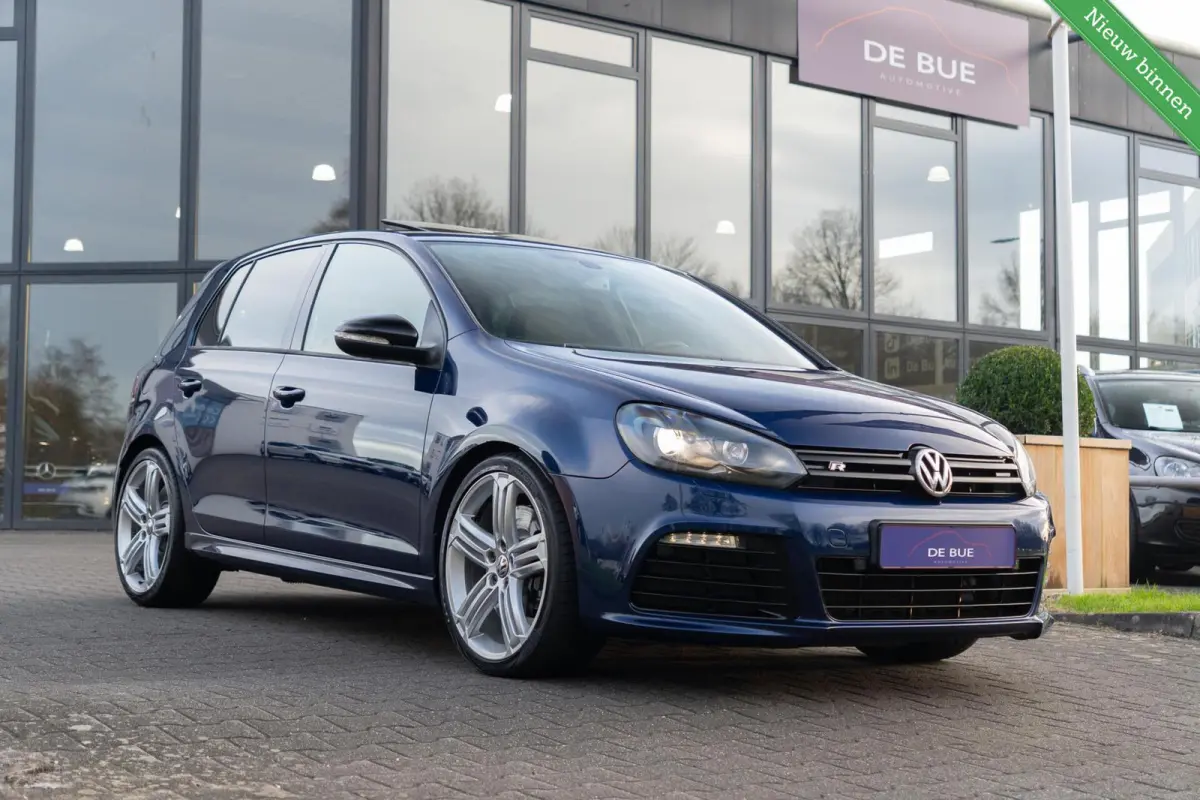 2.0 R 4-Motion|Org NL NAP|1ste Eig|DSG|Leder|Schuifdak|DCC|Camera|5-Deurs|Xenon|ShadowBlue|Youngtimer|Dealer Onderhouden|UNIEK