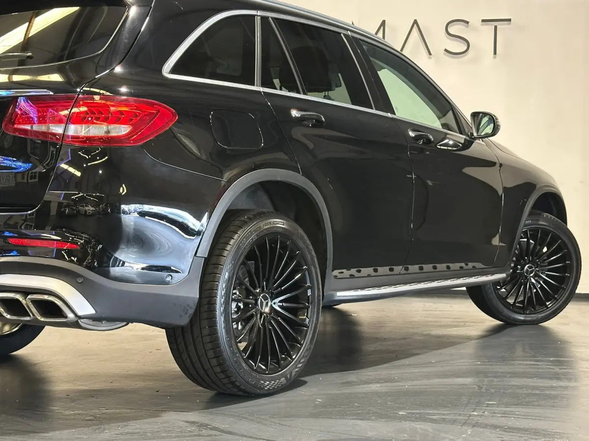 300 4MATIC Automaat Apple carplay Navi Leder Camera Nieuwe Apk