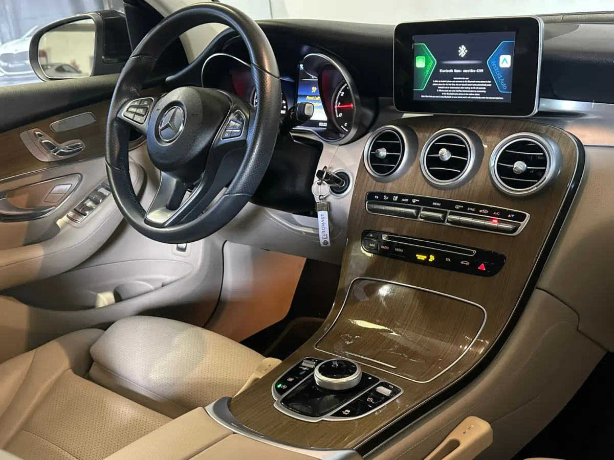 300 4MATIC Automaat Apple carplay Navi Leder Camera Nieuwe Apk