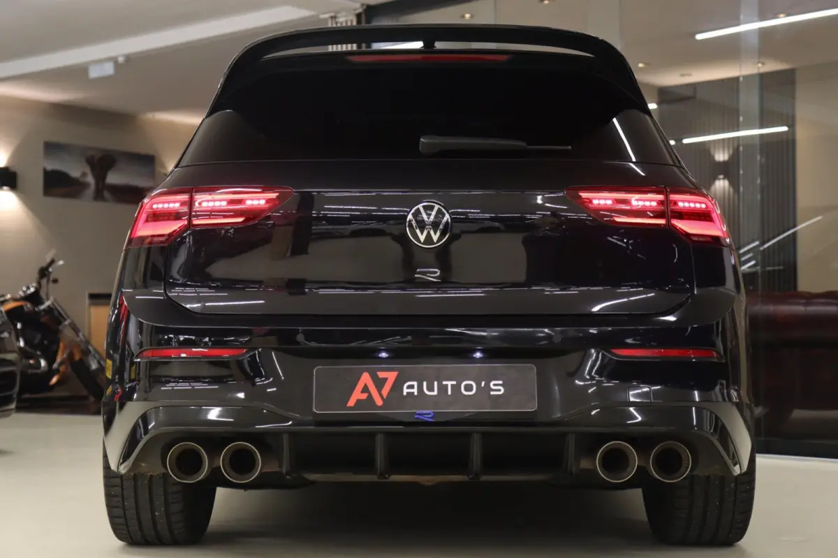 2.0 TSI R 4Motion /PERFORMANCE/AKRAP/PANO/HUD/IQ/H-K/VOL