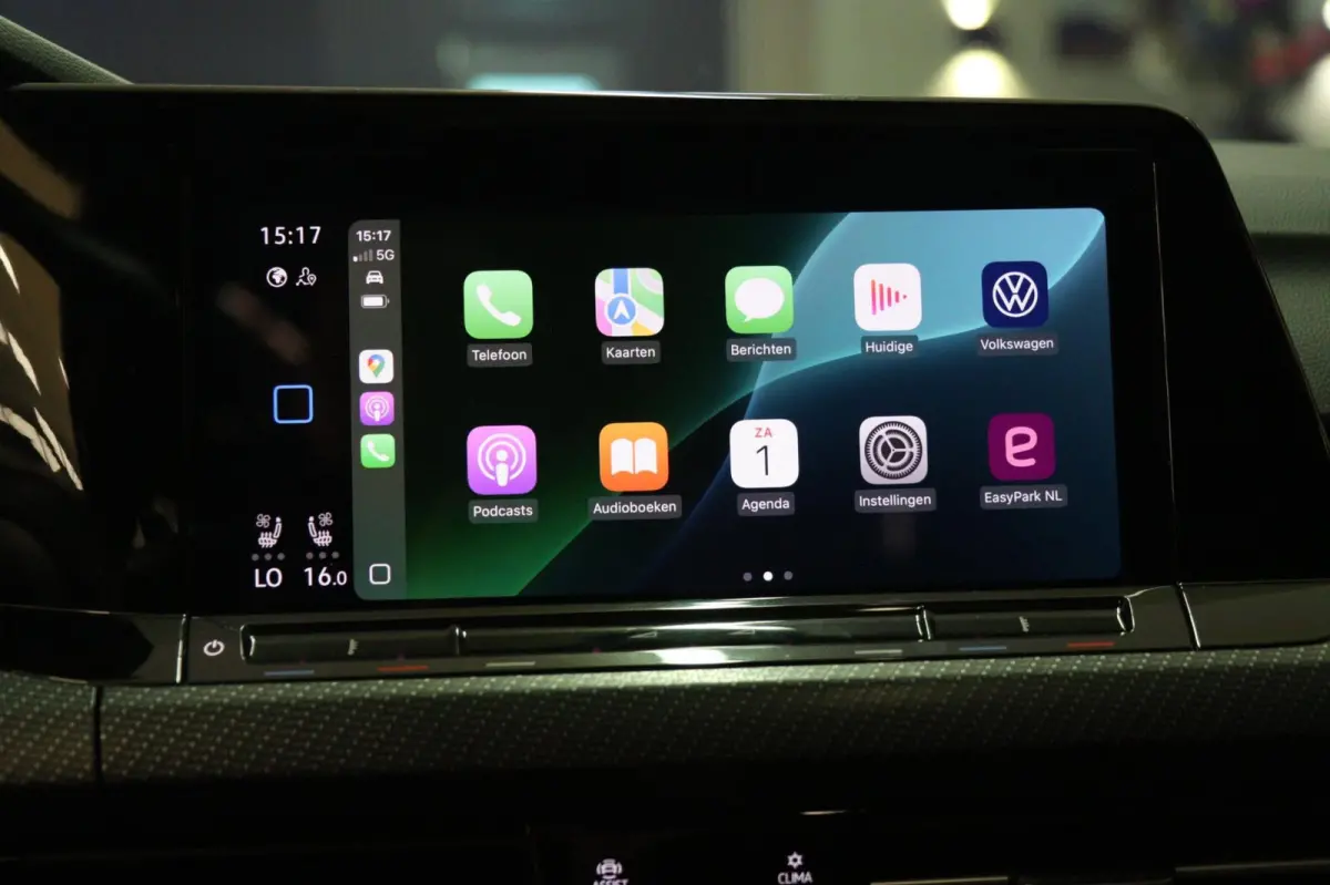 2.0 TSI R 4Motion /PERFORMANCE/AKRAP/PANO/HUD/IQ/H-K/VOL