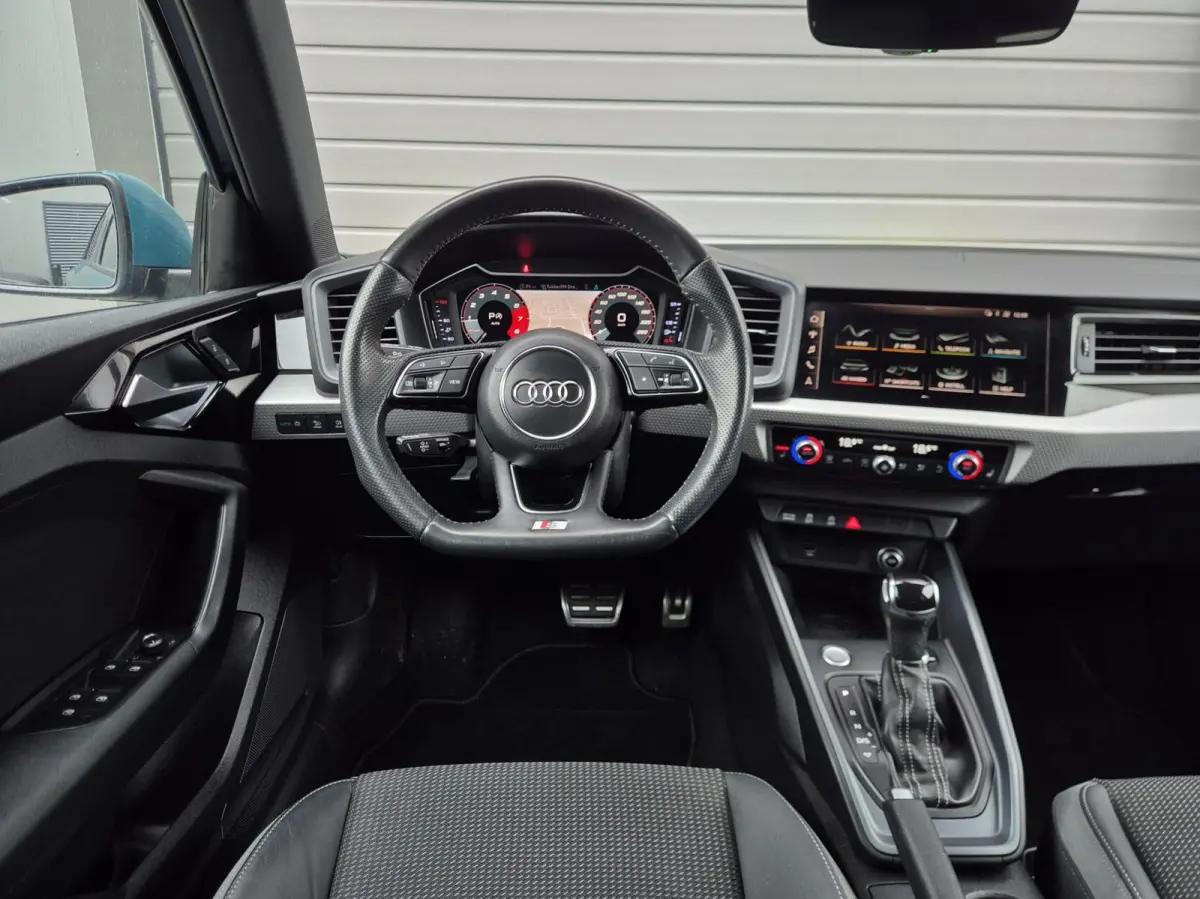 40 TFSI 200PK S-Line/ACC/Lane/Matrix/Virtual/Leder/