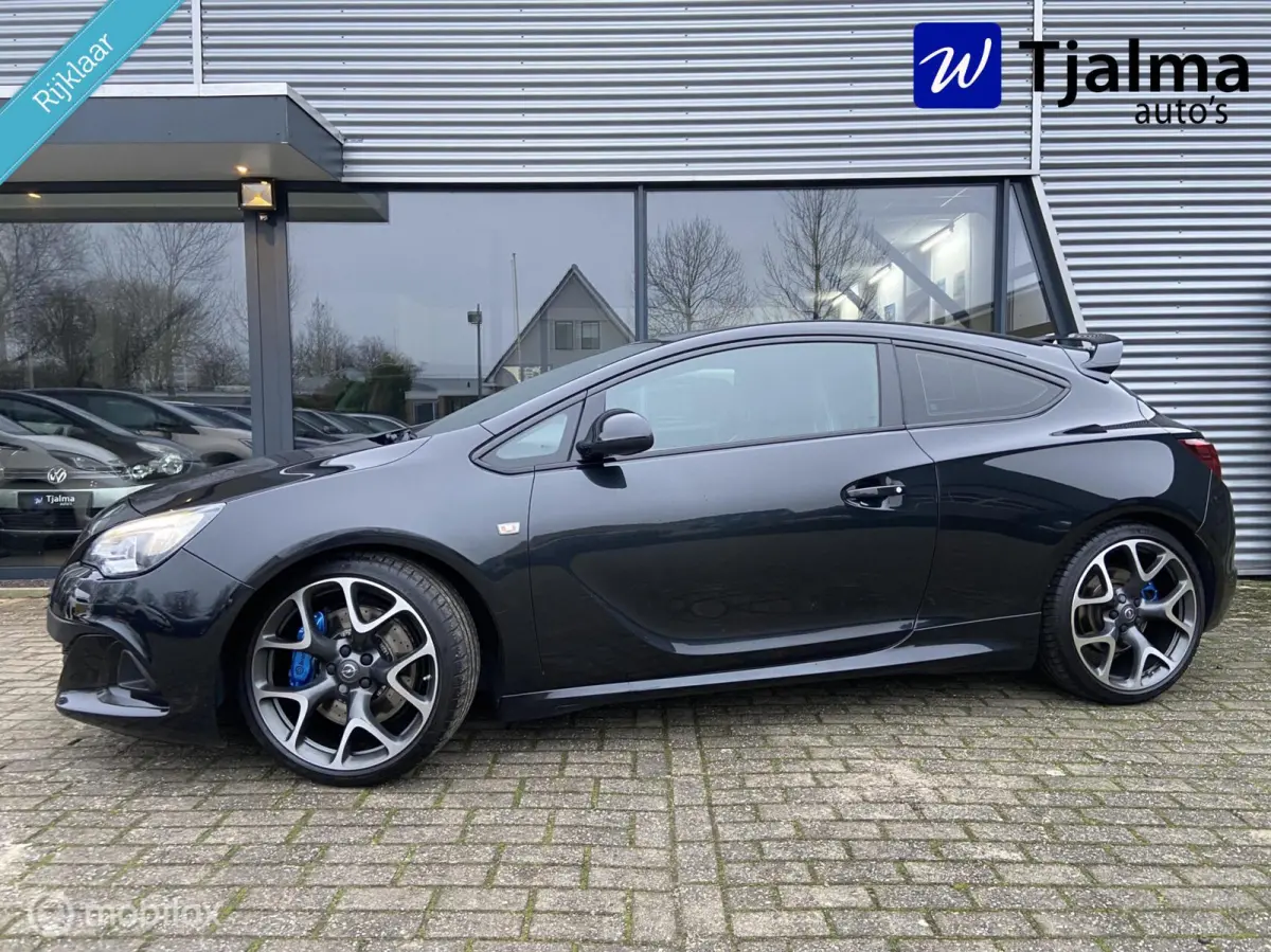 Opel Astra Gtc 2016 Benzine Handgeschakeld leasen