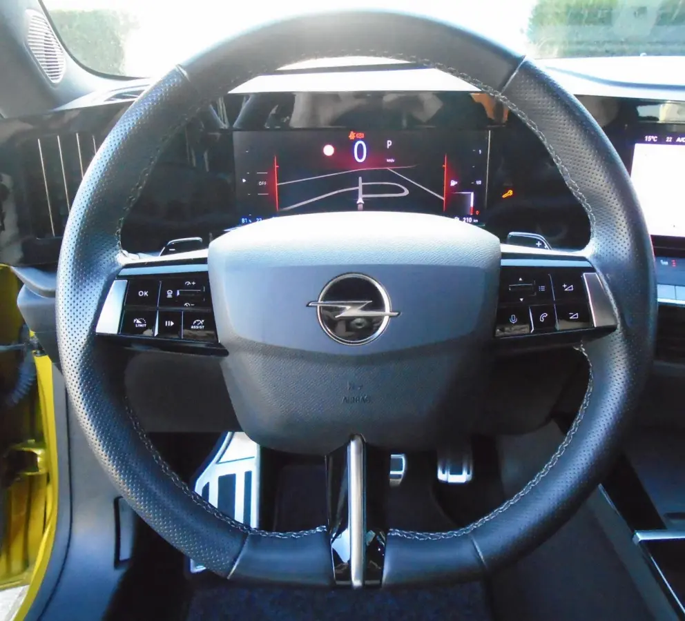 1.6 Hybrid GS Line,Carplay,360 Camera,Navi