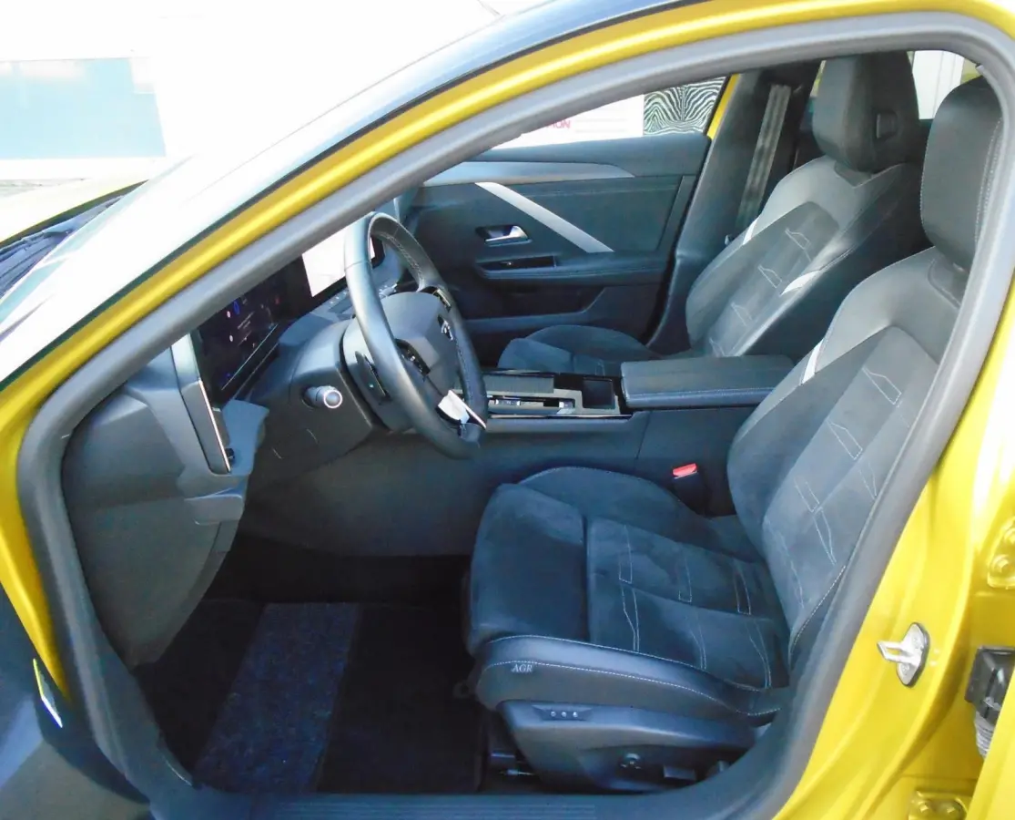 1.6 Hybrid GS Line,Carplay,360 Camera,Navi