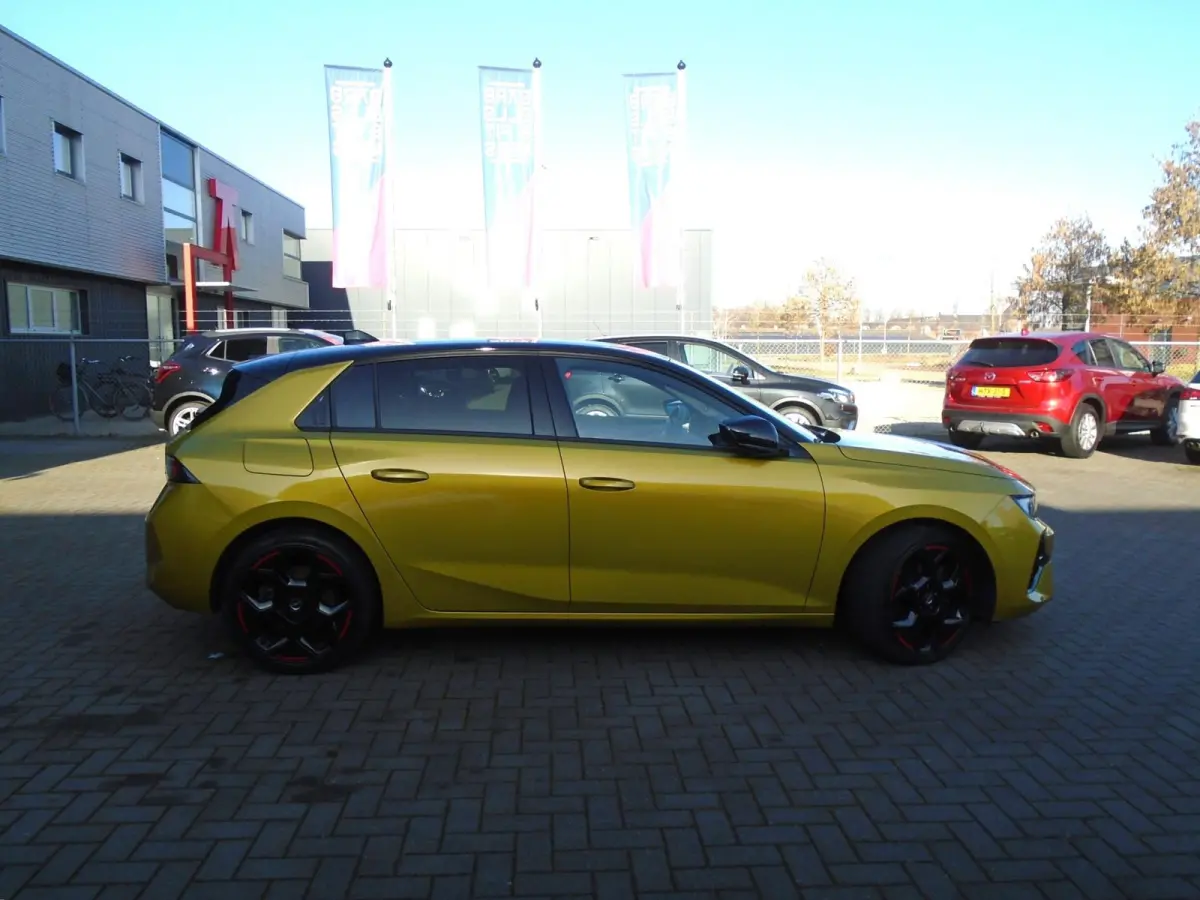1.6 Hybrid GS Line,Carplay,360 Camera,Navi