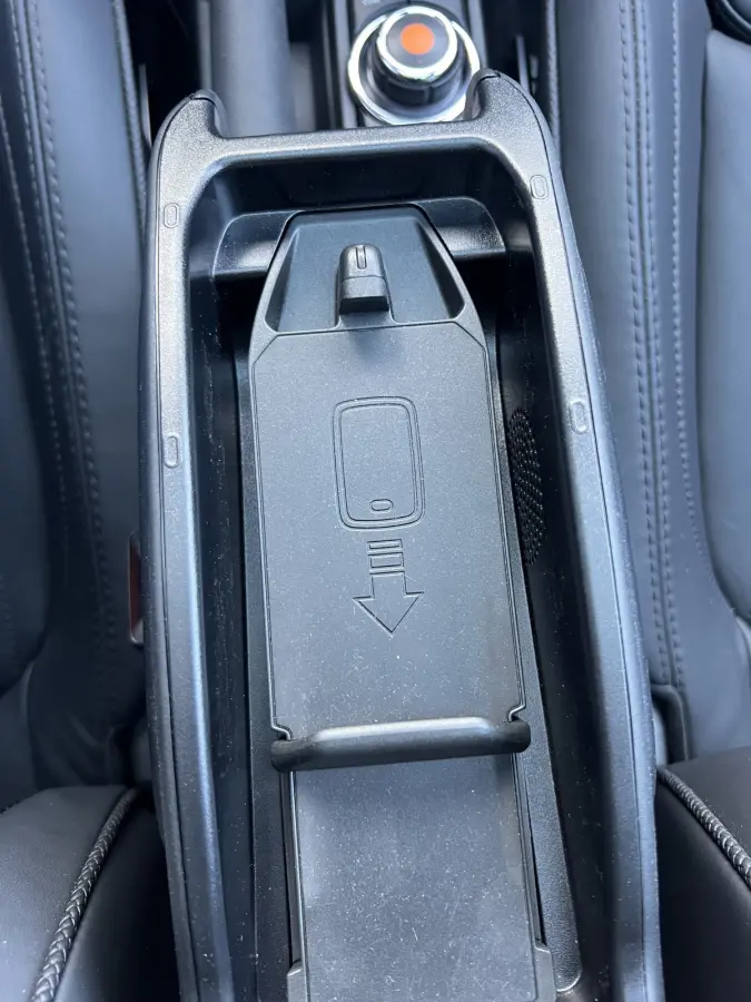 Mini 1.5 60 Years Edition VOL! | AUTOMAAT | HEAD-UP DISPLAY | LEDER | SCHUIF/KANTELDAK | CARPLAY/ANDROID | HARMAN/KARDON | NAVI | ADAPTIVE CRUISE CONTROL | PDC V+A | CLIMATE CONTROL | LMV 17