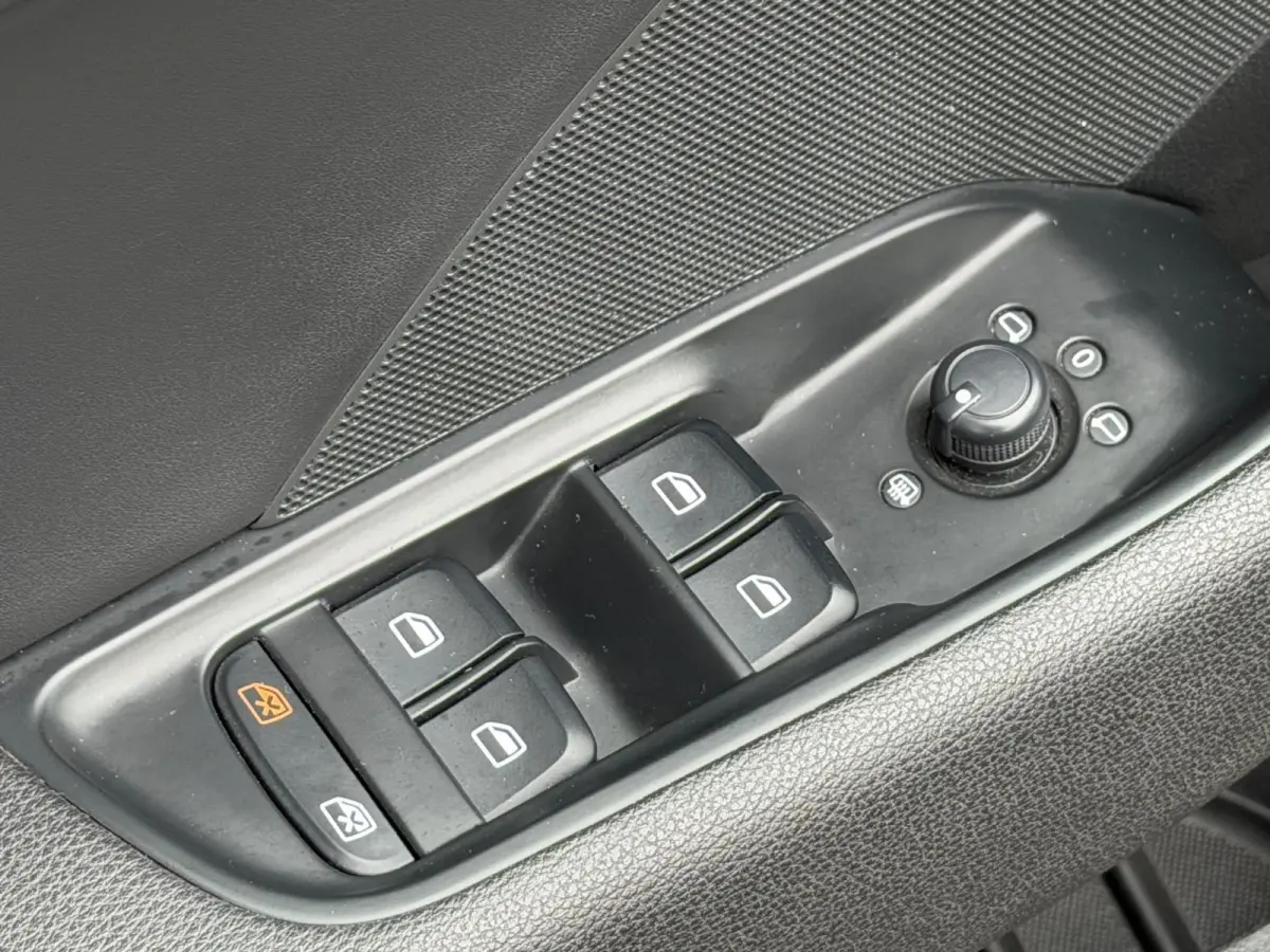 1.4 TFSI 3X S-Line Carplay LED Stoelverw.