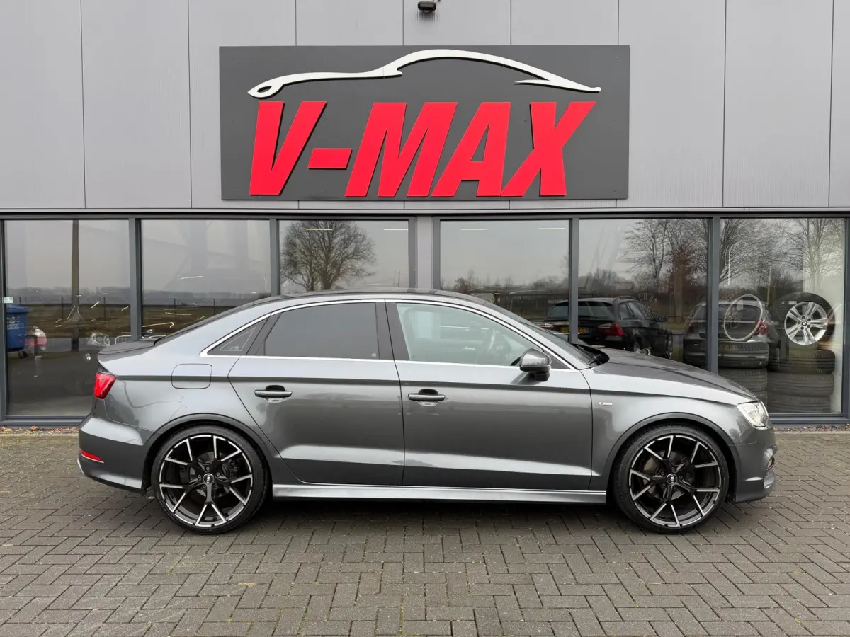 1.4 TFSI 3X S-Line Carplay LED Stoelverw.