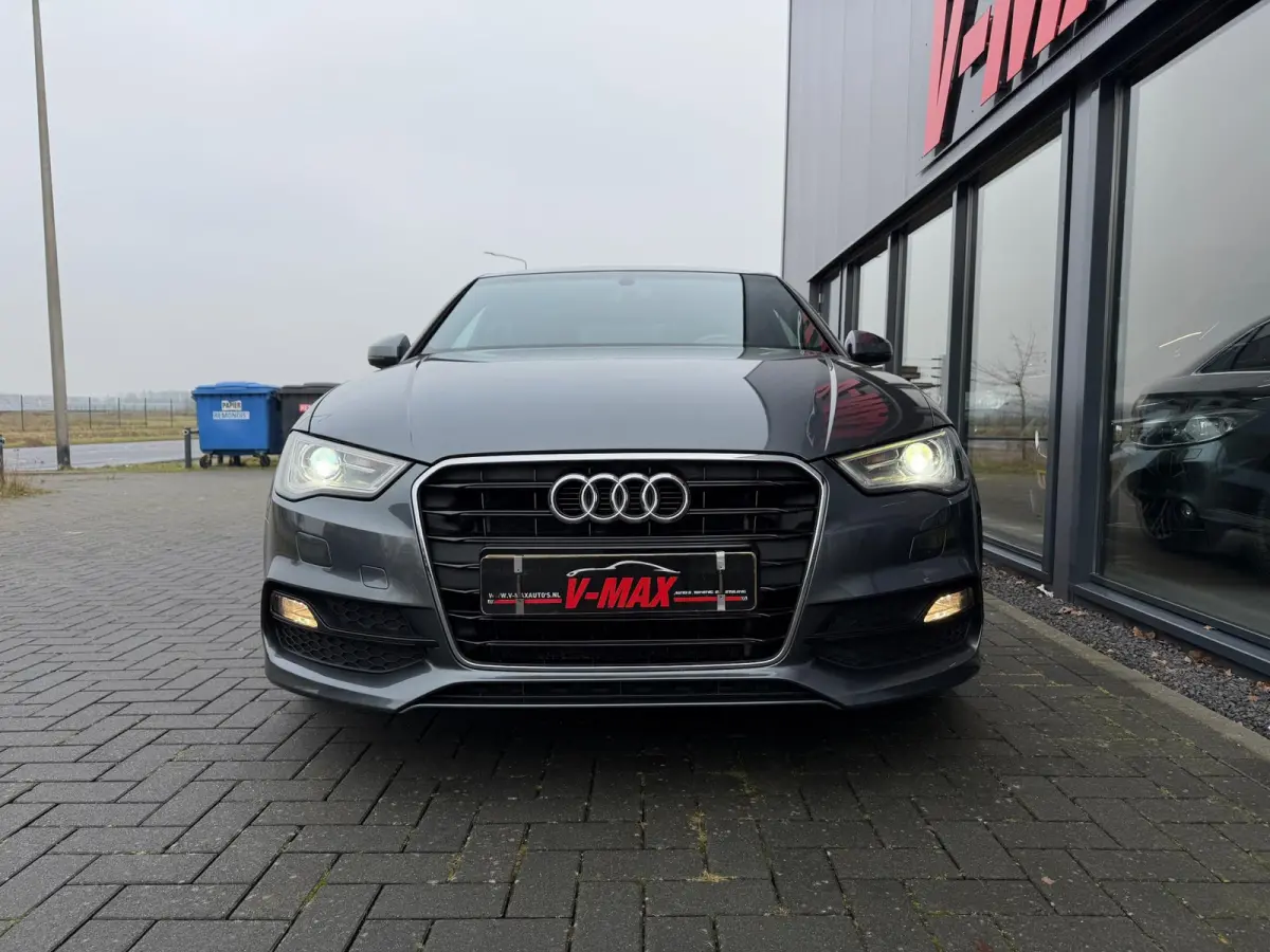 1.4 TFSI 3X S-Line Carplay LED Stoelverw.