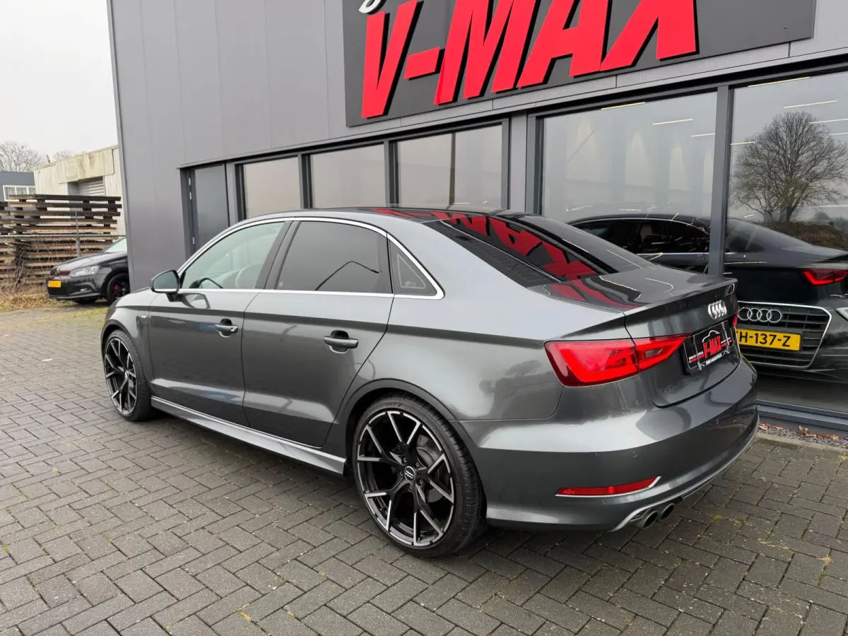 1.4 TFSI 3X S-Line Carplay LED Stoelverw.