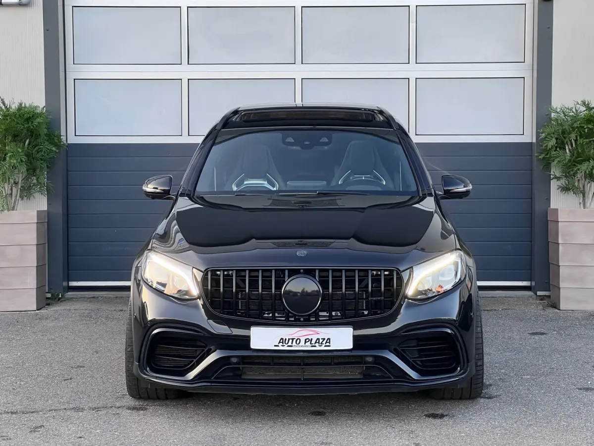 63 AMG S 4MATIC+ / KUIPSTOELEN / KERAMISCH / CARBON / BLACK ON BLACK