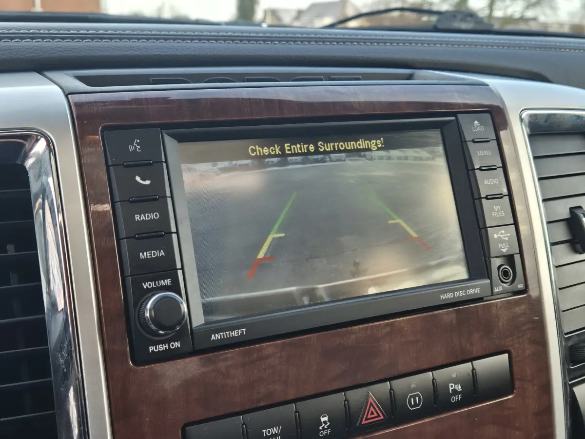 1500 5.7 V8 4x4 Crew Cab Lpg Stoel verwarming-verkoeling Leder Alpine