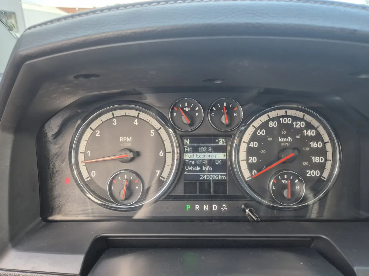 1500 5.7 V8 4x4 Crew Cab Lpg Stoel verwarming-verkoeling Leder Alpine