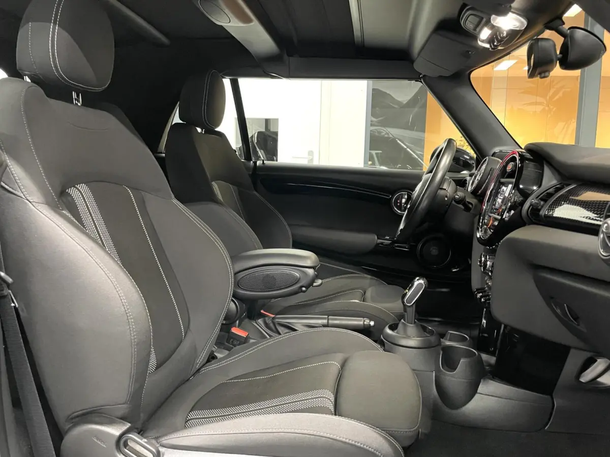 2.0 S 192 PK/ Navi/ Keyless/ LED/ Harman/Kardon