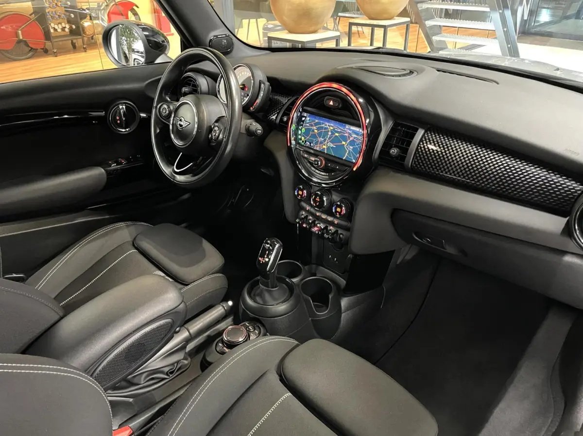 2.0 S 192 PK/ Navi/ Keyless/ LED/ Harman/Kardon