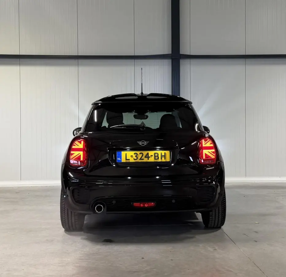1.5 136PK Dalston edition JCW-pack Pano Carplay