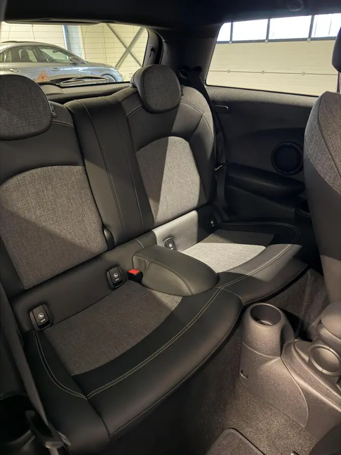 1.5 136PK Dalston edition JCW-pack Pano Carplay