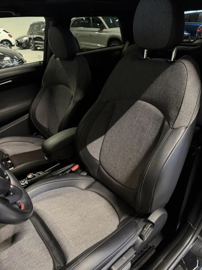 1.5 136PK Dalston edition JCW-pack Pano Carplay