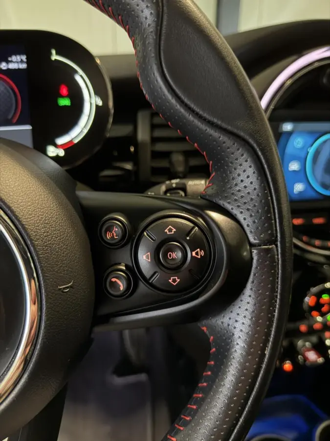 1.5 136PK Dalston edition JCW-pack Pano Carplay