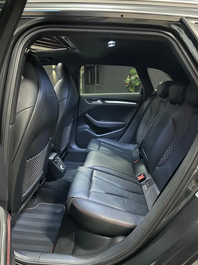 2.0 TFSI S3 quattro|PANO|KUIP|BOMVOL