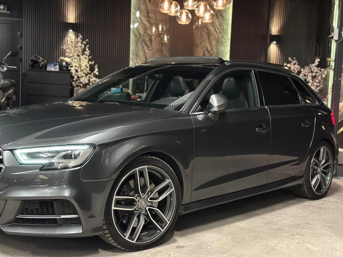 2.0 TFSI S3 quattro|PANO|KUIP|BOMVOL