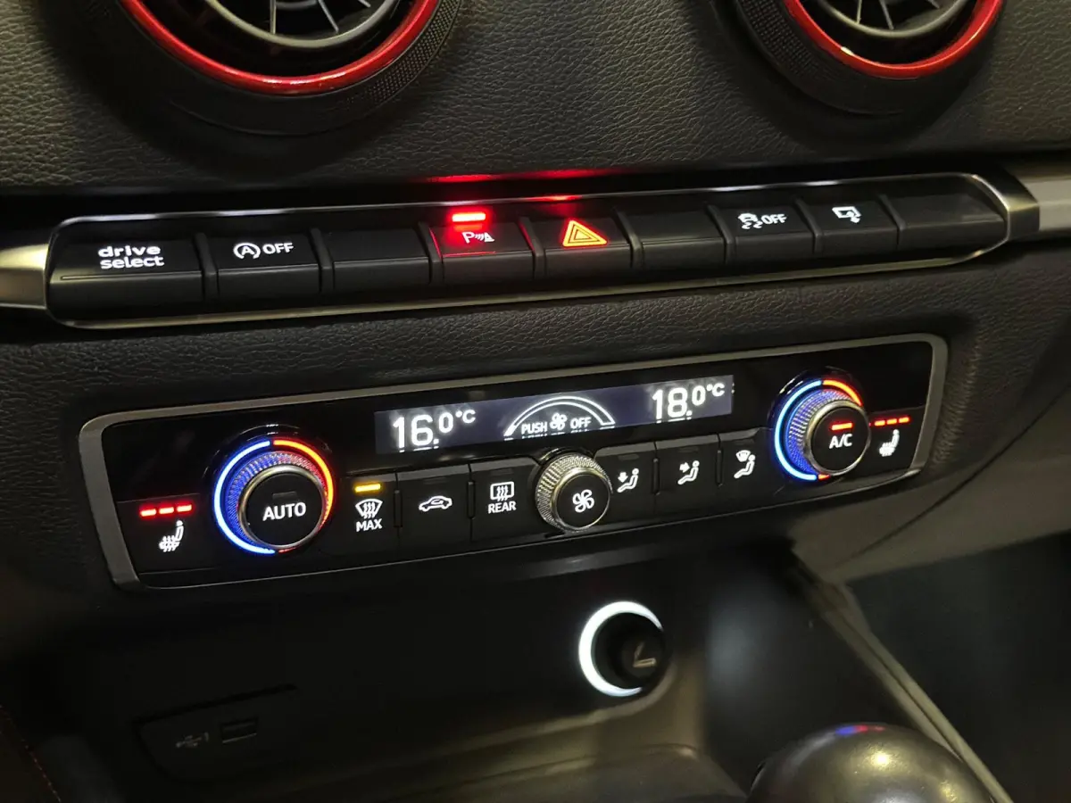 2.0 TFSI S3 quattro|PANO|KUIP|BOMVOL