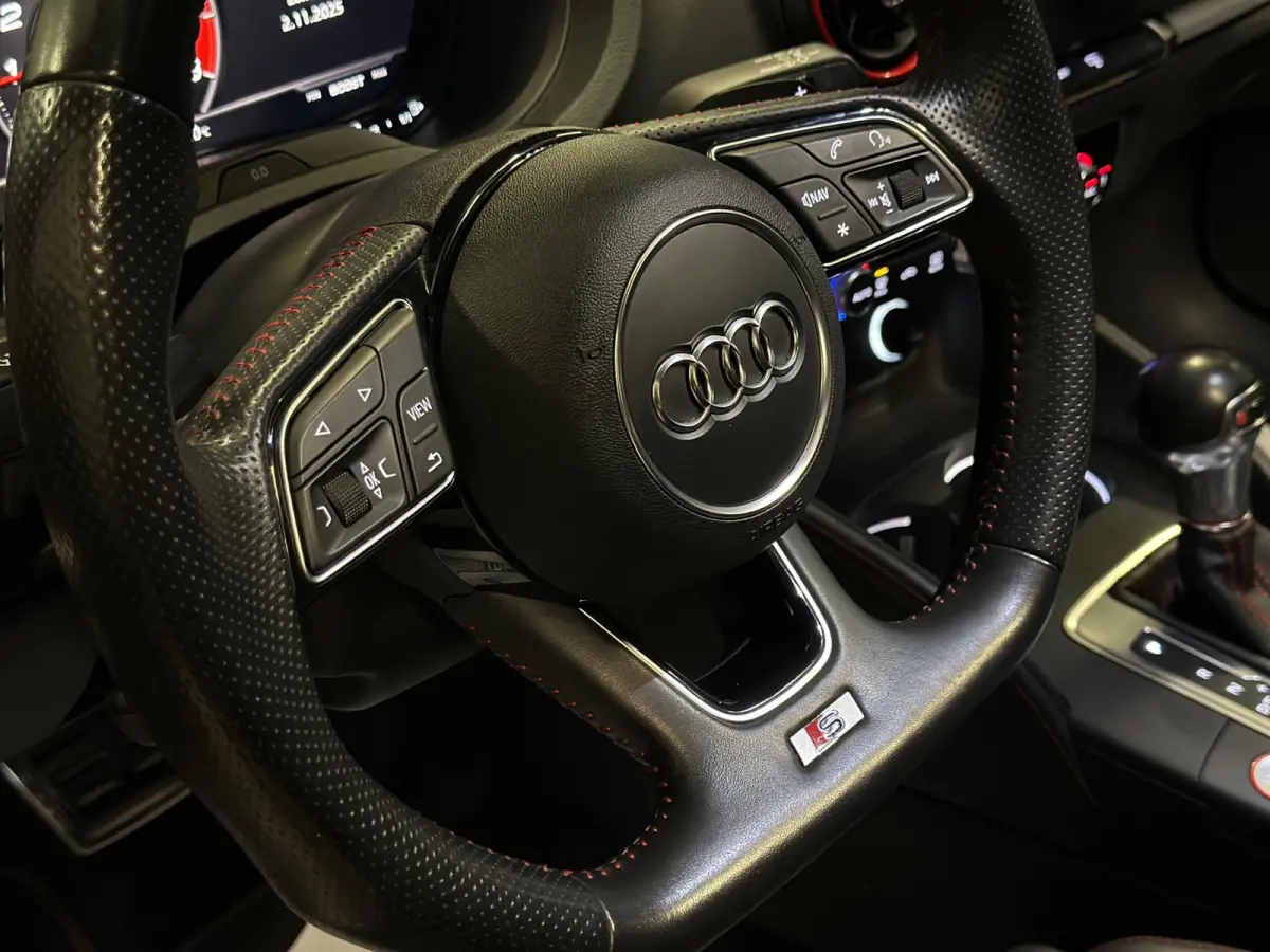 2.0 TFSI S3 quattro|PANO|KUIP|BOMVOL