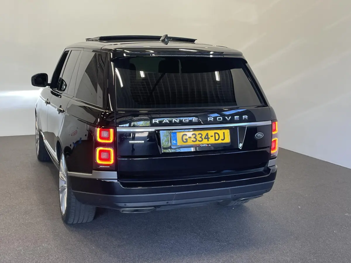 3.0 TDV6 Autobiography Trekhaak Panoramadak Navigatie Apple Carplay/Android Auto Adaptive Cruise Control Camera Parkeersensoren Head-up Display Stoelverwarming en verkoeling Stuurverwarming 