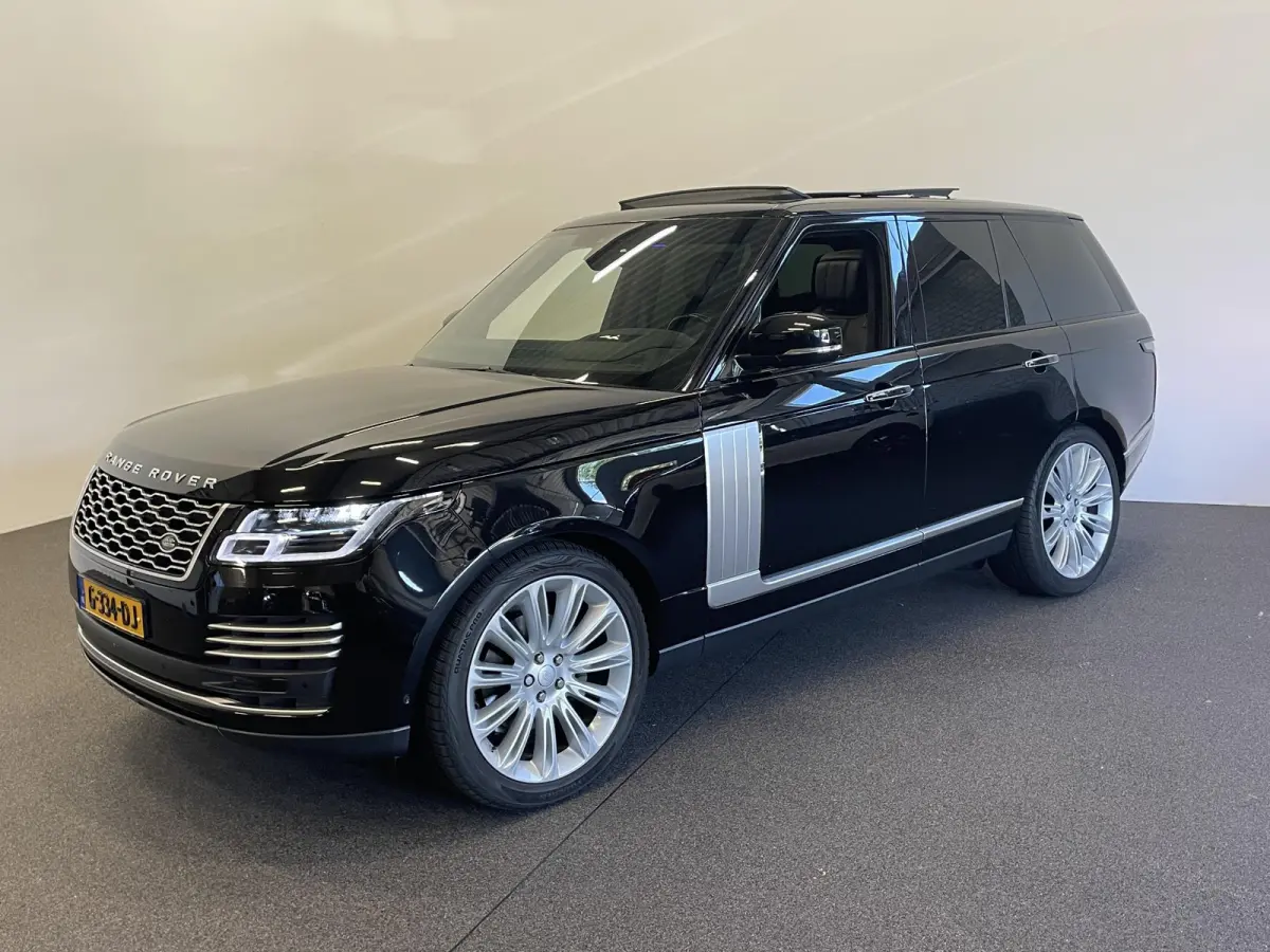 3.0 TDV6 Autobiography Trekhaak Panoramadak Navigatie Apple Carplay/Android Auto Adaptive Cruise Control Camera Parkeersensoren Head-up Display Stoelverwarming en verkoeling Stuurverwarming 